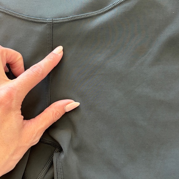 Graphite Grey Lululemon Wunder Under SmoothCover High Rise Leggings Size 6 25” - Picture 6 of 8